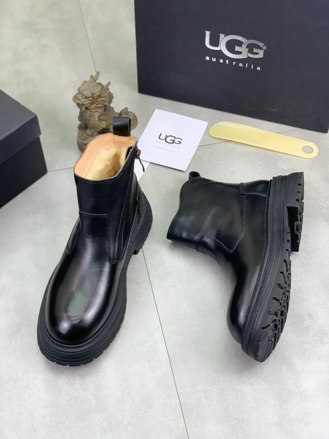 Men's men's shoes 💰P660 New arrival 🆕🆕🆕 IUGGI Men's British retro Martin boots Winter new men's outdoor hiking boots First layer of cowhide on the outside and wool on the inside Comfortable and warm Rubber sole sole Non-slip and firm Trendy and fashionable Casual and versatile Size: 38-44 (45 customized) Color: three colors